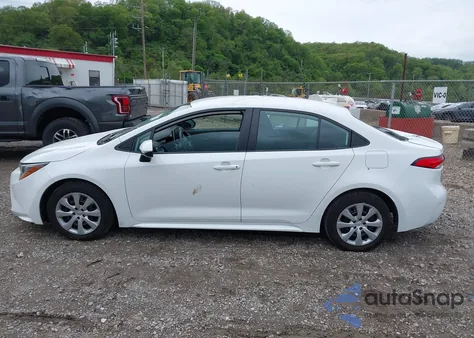 2021 Toyota Corolla Le from USA, damaged, VIN 5YFEPMAEXMP223354